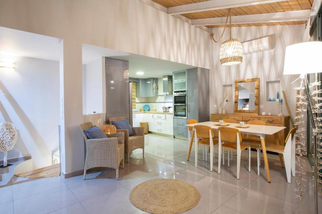 Apartment Anemolia Vasiliki (Lefkada)